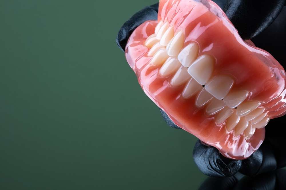 pictures of bad dentures